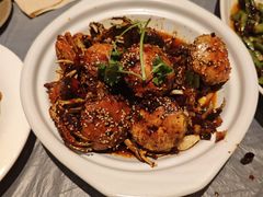 -肥肥虾庄·金牌油焖大虾(杨园滨江时代walk店)