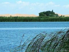 -亿利库布其七星湖沙漠生态旅游区