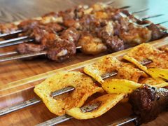 -乡村馕坑肉·烧烤·新疆菜·本地人更爱吃(阿勒泰首店)