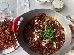 -知麻乐·川味小馆·小幸福水煮鱼(西平店)