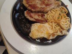 -豪客来牛排(中华城店)