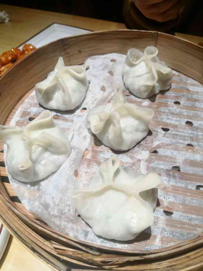 小六汤包(边家村店)-"在期待中等来了小六推荐の新菜品——榴莲味.