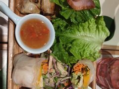 -越弥越南传统美食馆