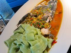 酱香鱼头-凤凰湘语(浦东旗舰店)