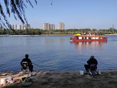 -健龙森俱乐部·游泳·健身·羽毛球综合体育馆