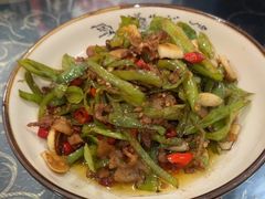 -湖南人家湘菜馆(镇江路店)