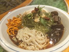 -那家老院子东北菜·饺子·小鸡炖蘑菇(艳华街店)