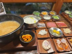 -银米·云南传统过桥米线(双廊黑金冠店)