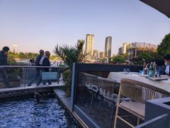 -MONICH牛排融合餐厅(和义大道购物中心店)