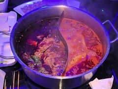 -唯爱KTV聚会餐厅(仙林东城汇店)