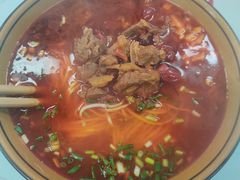 羊肉粉-张记牛骨粉