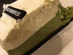 -星巴克臻选(南京金茂览秀城店)