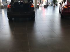 -TESLA 特斯拉(北京南四环中路特斯拉中心)