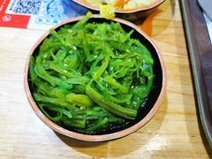 -万和春排骨砂锅米饭(新业广场店)