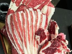 -铭牛烧肉·和牛海鲜自助(高新月牙湖店)