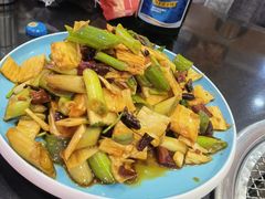 -瑞杰烧烤店·24小时营业(山东路店)