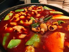 -湘肠香火锅店(团结湖店)