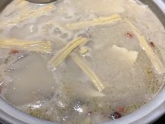 -煲大王猪肚鸡·椰子鸡火锅(红谷滩万达店)