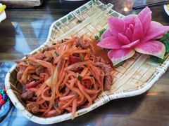 酸萝卜炒牦牛肉-吉祥圣雪藏餐