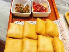 -乡村馕坑肉·烧烤·新疆菜·本地人更爱吃(阿勒泰首店)