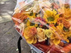 -怡花宜木鲜花店(朝阳路店)