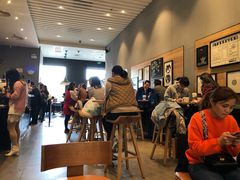 等位区-星巴克(厦门SM新生活广场店)
