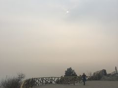 -鬼笑石后山停车场