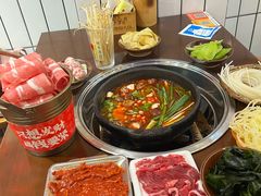 -黔有有贵州酸汤夺夺粉火锅(五味十字店)