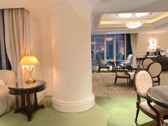 -广州富力丽思卡尔顿酒店