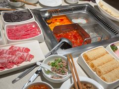 -海底捞火锅鲜切牛肉主题店(长寿路店)