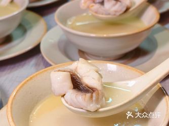 川菜脑袋狂喜！这家店把西南山野搬上桌了