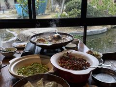-湘力力小院·鱼汤泡饭(枫林路店)
