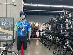 -迪卡侬(越秀公园店)