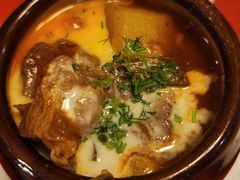 罐焖牛肉-老井俄式餐厅