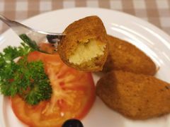 马介休薯蓉球-船屋葡国餐厅