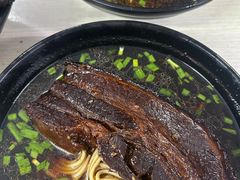 -小龙大肉面馆