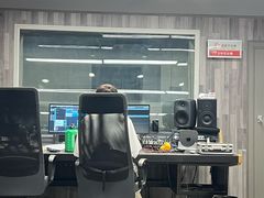 -清晨录音棚(光大会展中心旗舰店)