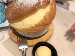 -港丽餐厅(高德置地店)