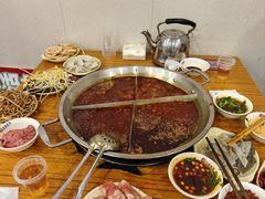 -储奇门鳝鱼火锅(总店)