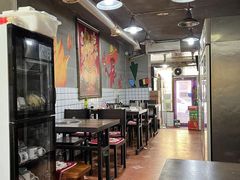 大堂-三番火辣串串香(总店)