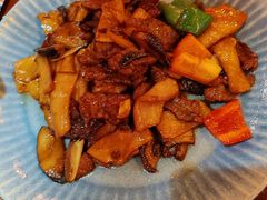 -春天里餐厅·云南创意菜特色美食(束河店)