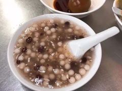 -芳婆糕团店(王府大街店)