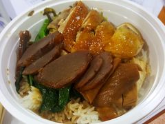 -狮头牌卤味研究所·卤味饭(花城汇南区店)