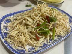 -崔记老东北传奇铁锅炖(横店总店)