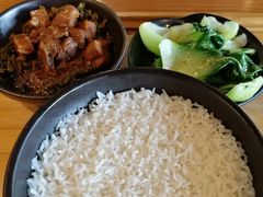 酸菜卤肉简餐-72街红烧排骨饭(海珠丽影广场店)