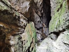 -龙水峡地缝景区