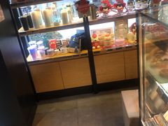 零售区-星巴克(美丽华花园店)