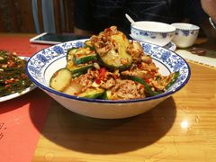 黄瓜炒肉-经典味道(山下路店)