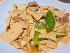 -关东小磨东北菜(上海长风大悦城店)