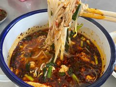 -余庆小吃(小吃一条街店)